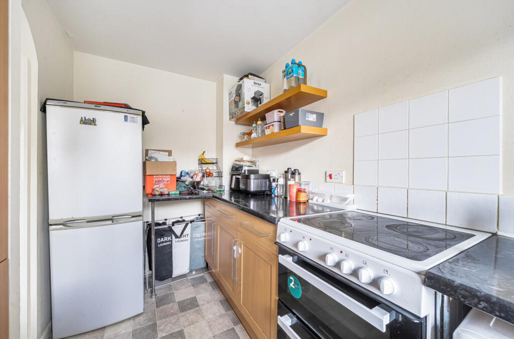 1377269-7-691c415...