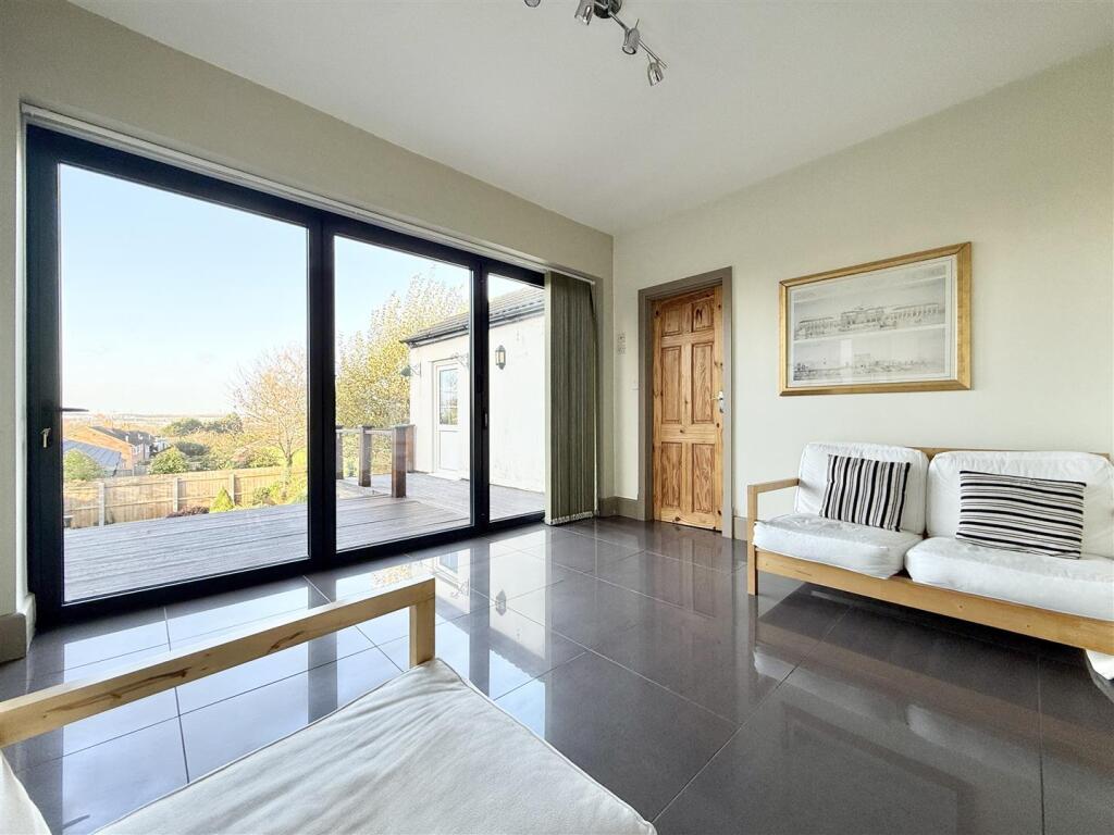 Dining Area/Sitting Room