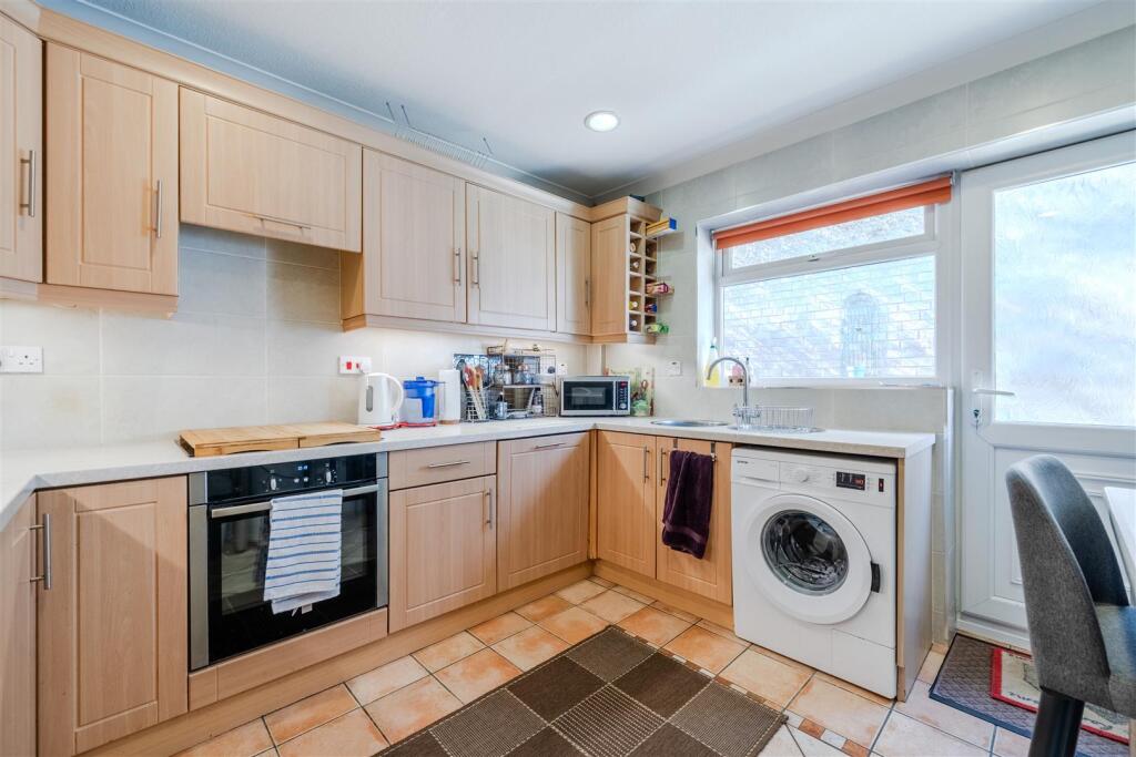 Kitchen.jpg