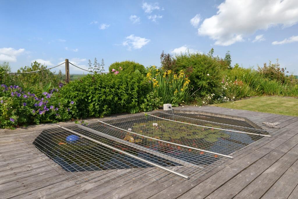 1302687-6-683dca8e17e41