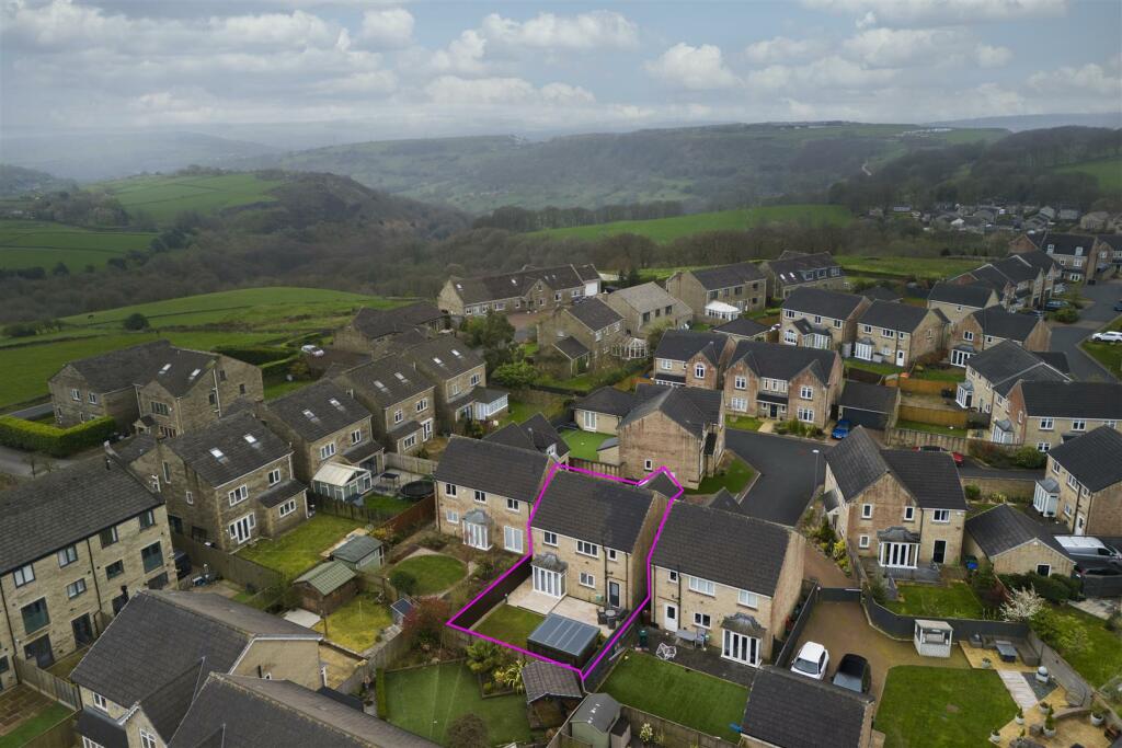 Bramleys Estate Agents - Hazel Fold - Queensbury (