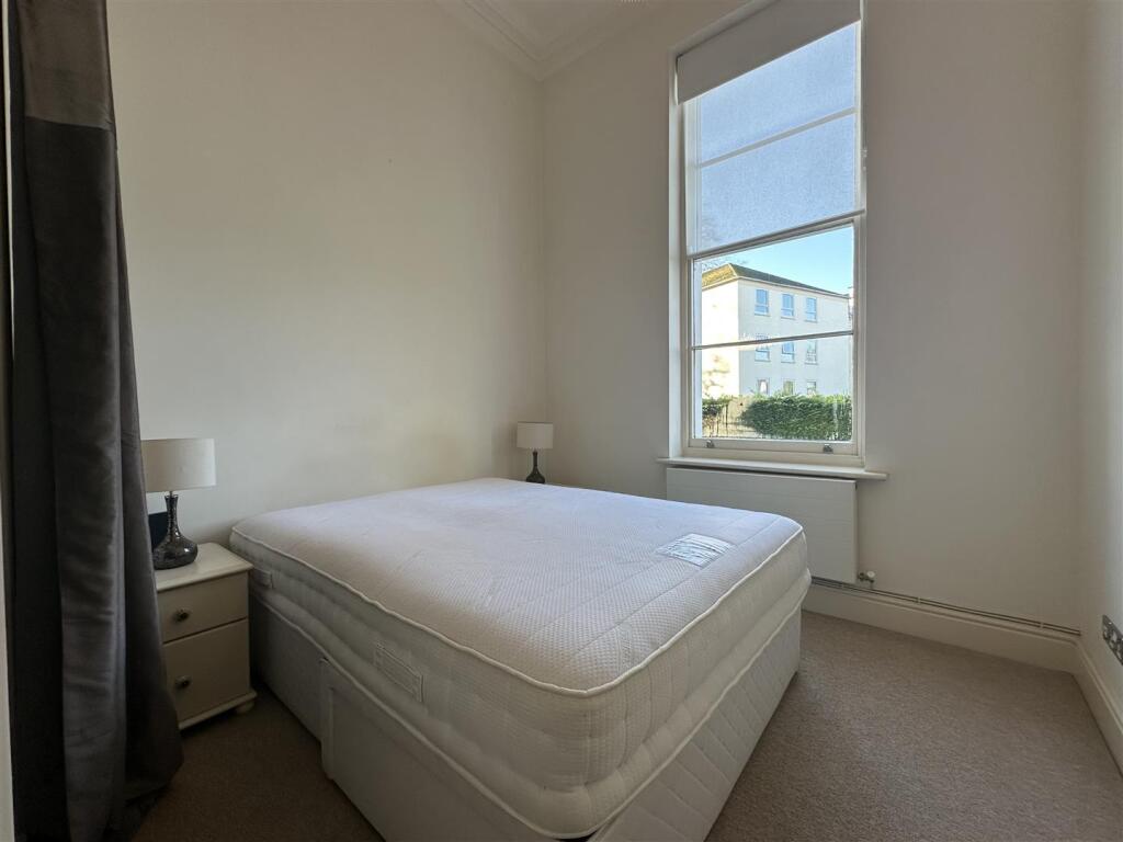 Master Bedroom .jpg