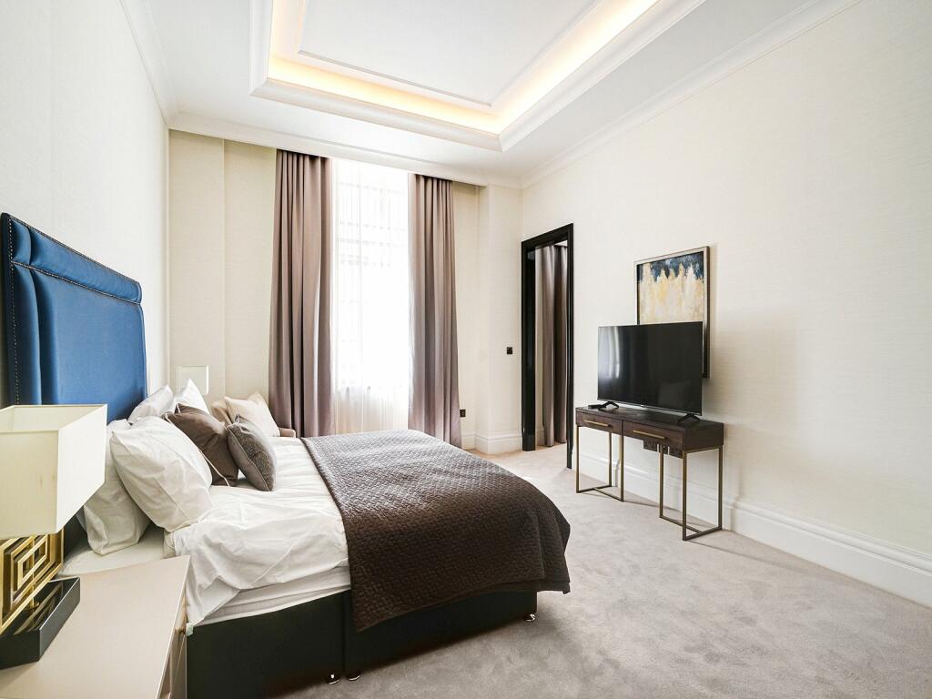 Corinthia Residences