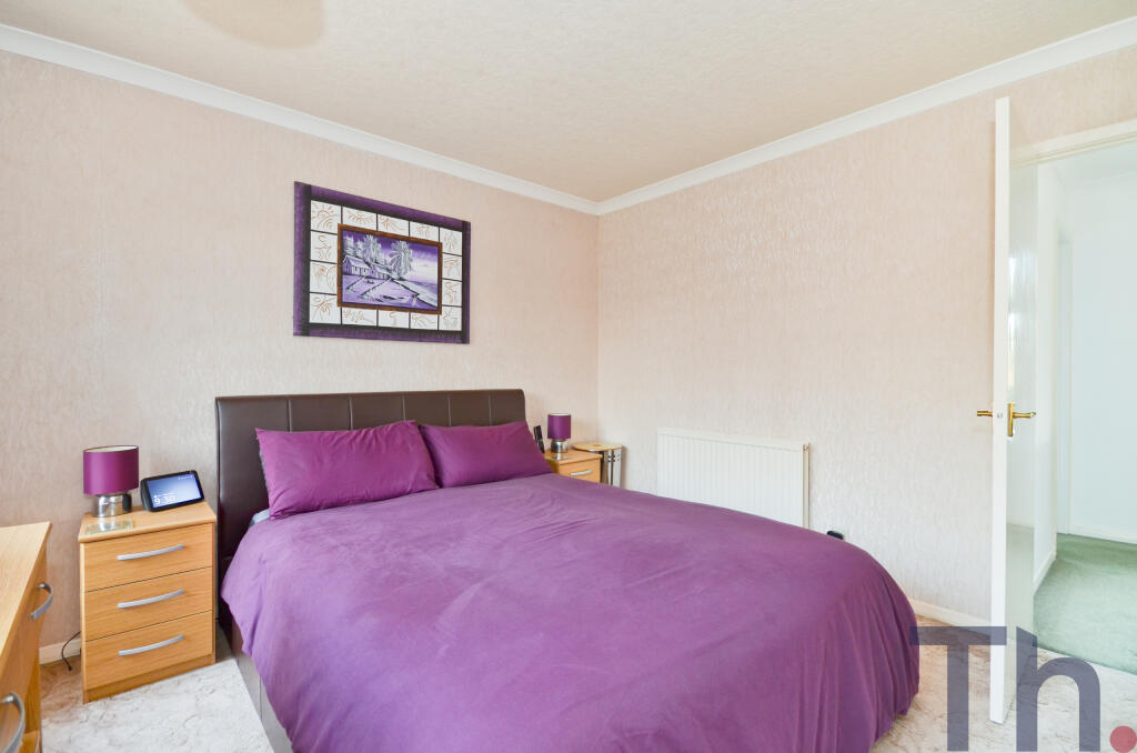 Bedroom 1.JPG
