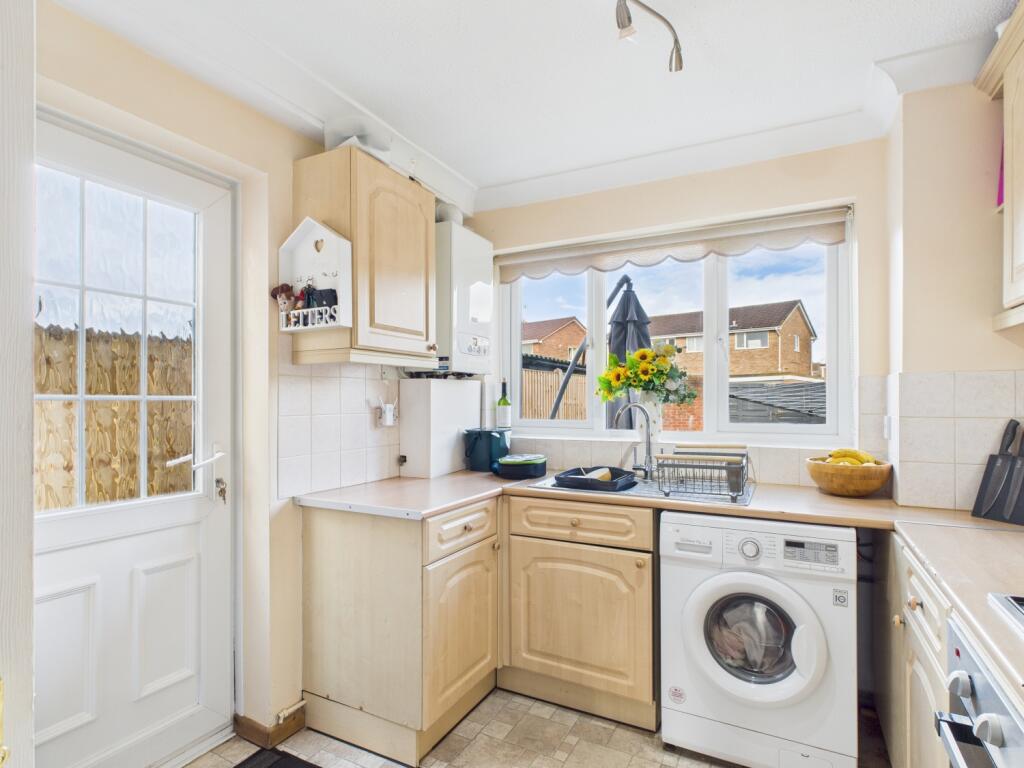 CAM02023G0-PR0179-STILL005