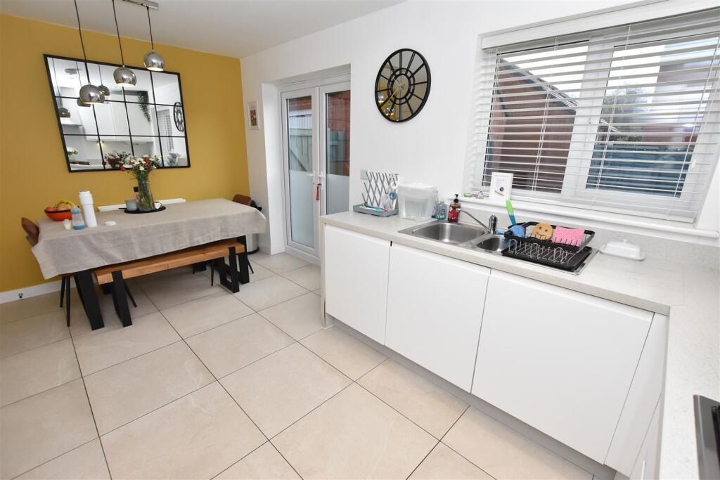 DSC_0433 - Copy (6).JPG