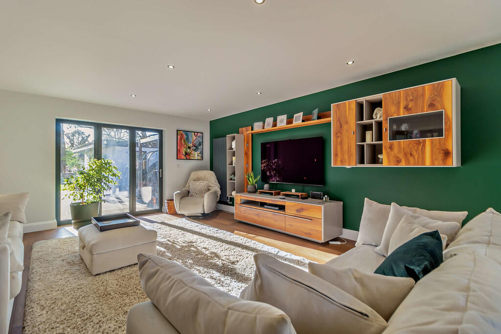 8634681-interior0...