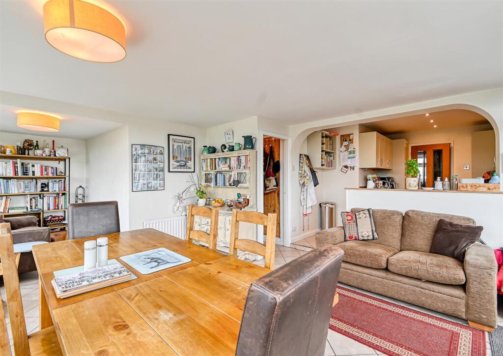 33 Ludlow Heights-03.jpg