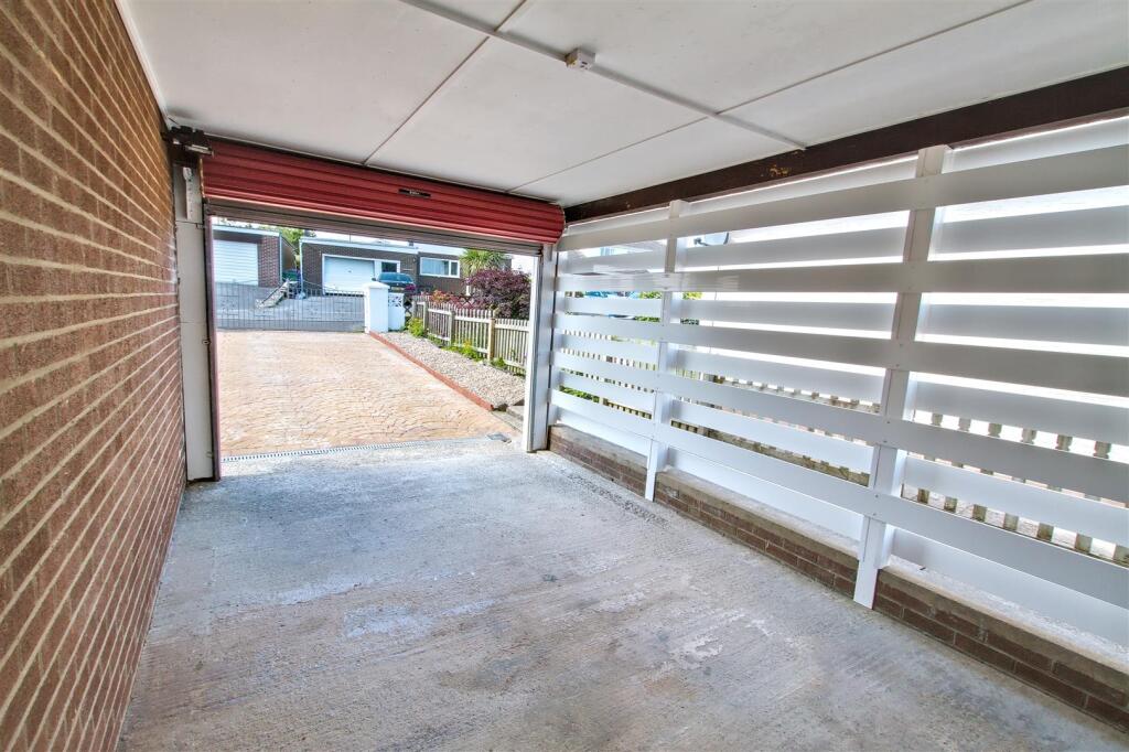 Carport