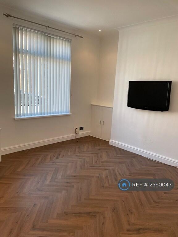 Front Room (Tv Not Included)