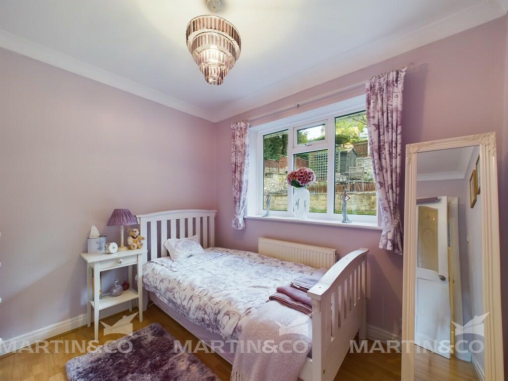 CAM02406G0-PR0331...