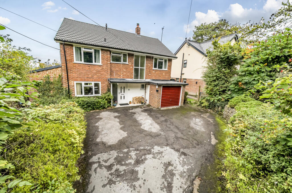 1353638668cbe982275f9