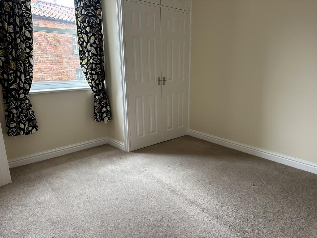 bedroom (2)