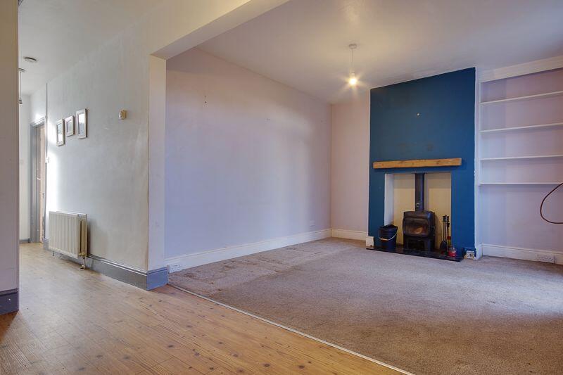 Section Reception/Dining Room