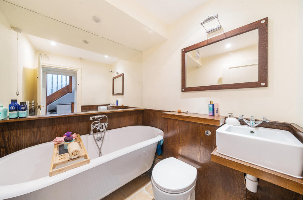 1319364-5-68679c9...