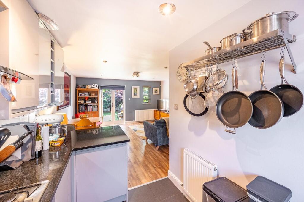 Kitchen/Dining/Lounge