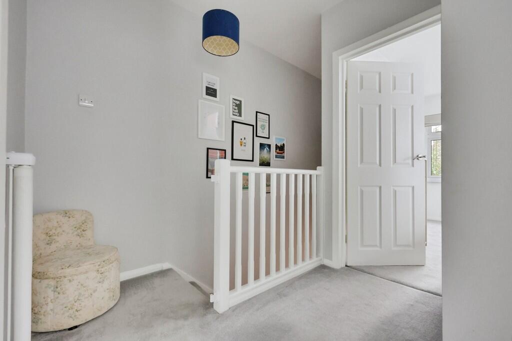 b6c836d7-4S6A0302...