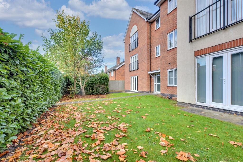 Communal Garden (3).jpeg