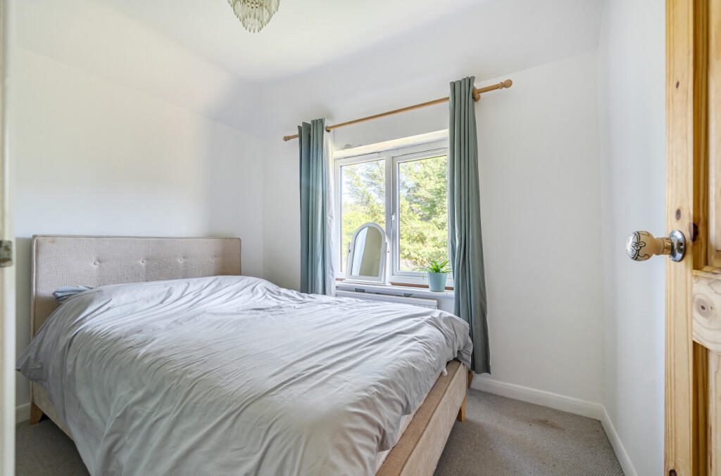 1301252-11-6862ad...