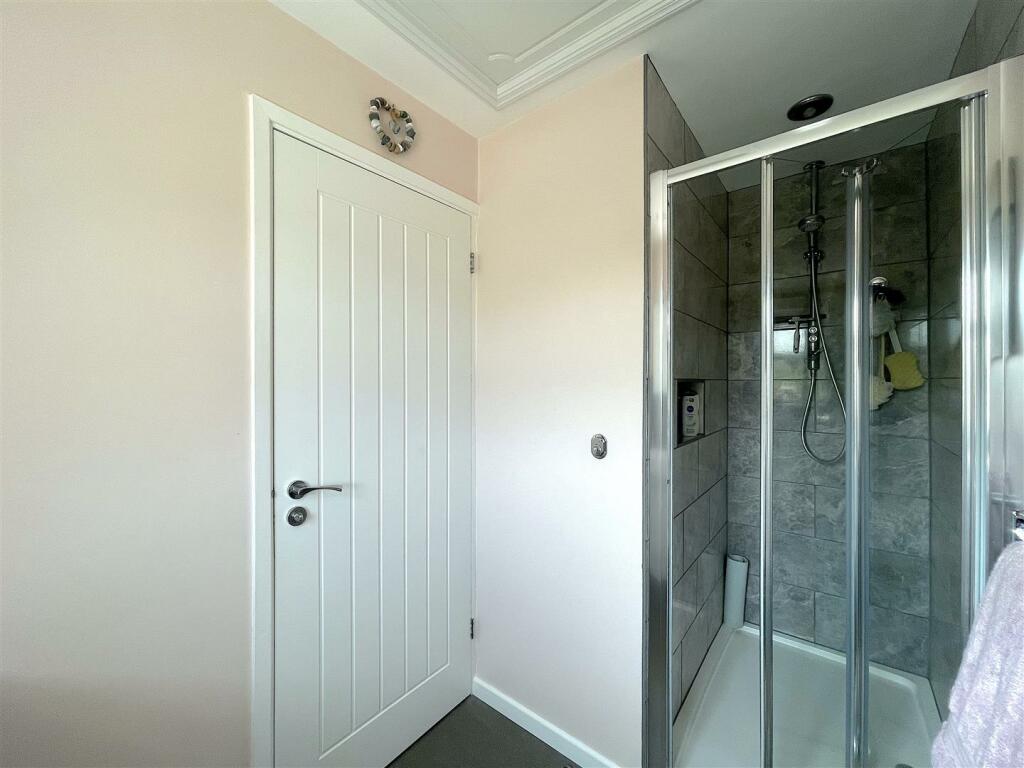 En-Suite (1).jpeg