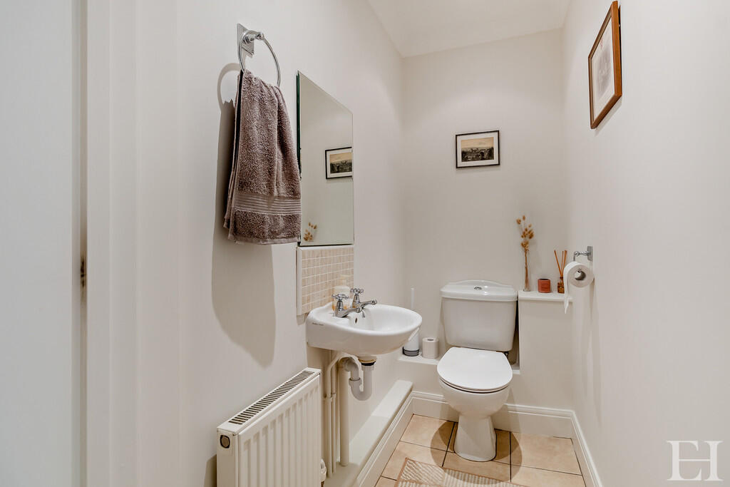 8665457-interiorW...