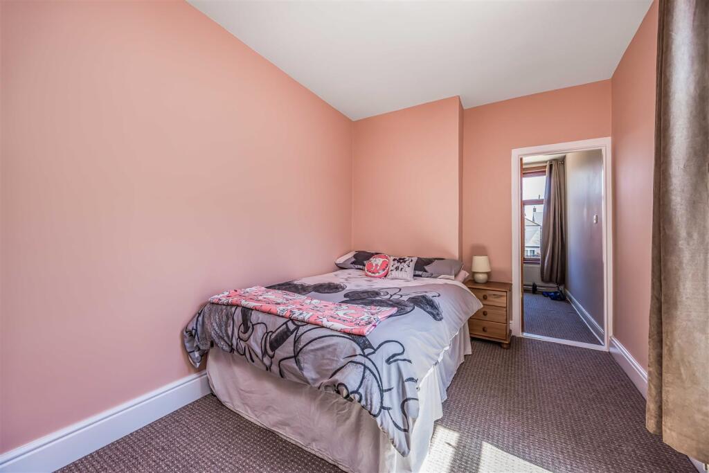 52 Whitworth Road, Fratton-Small-PorticoMarketing-