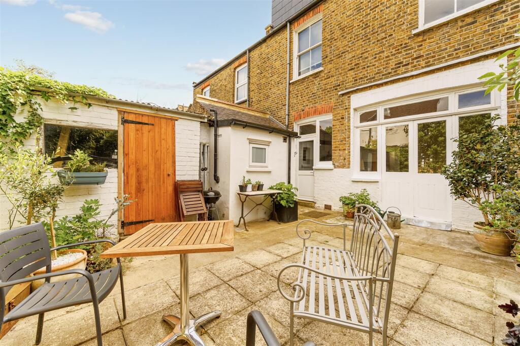 49 Grafton Road-9.jpg