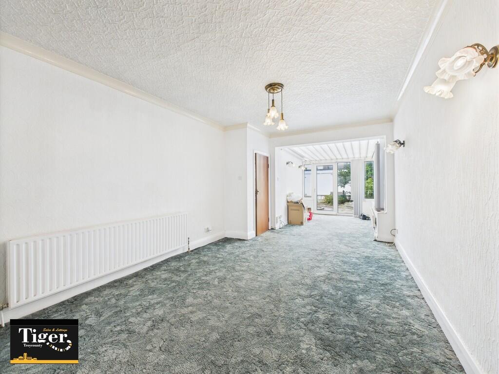 CAM03440G0-PR0385...