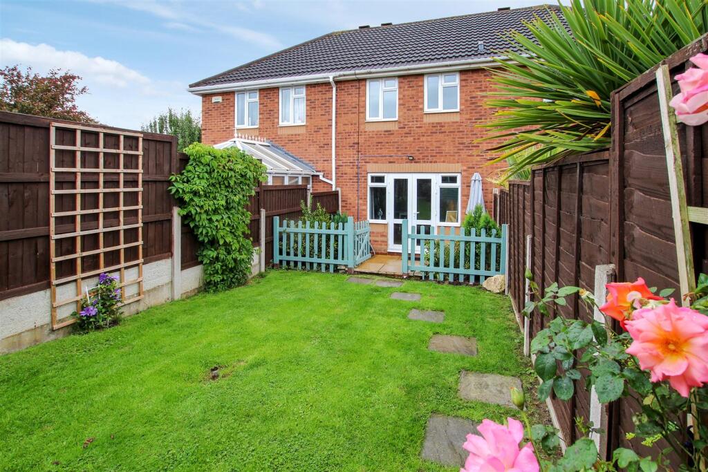 Rear-Garden-2-1.jpg
