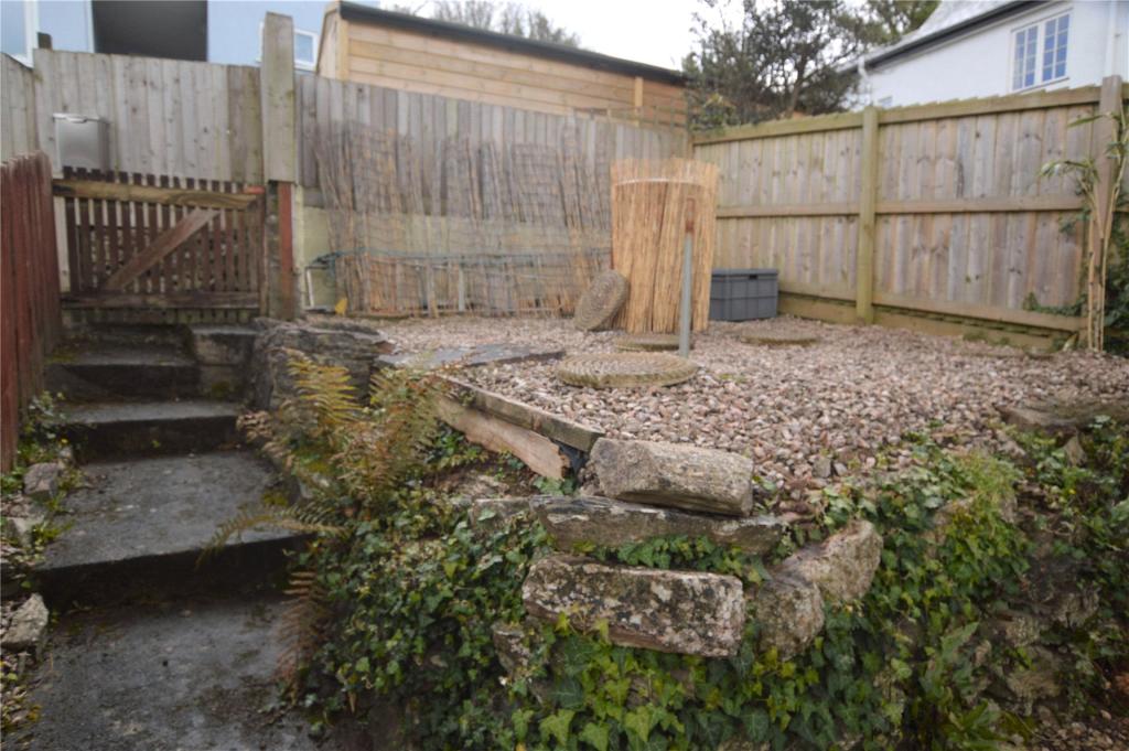 Upper Garden Area