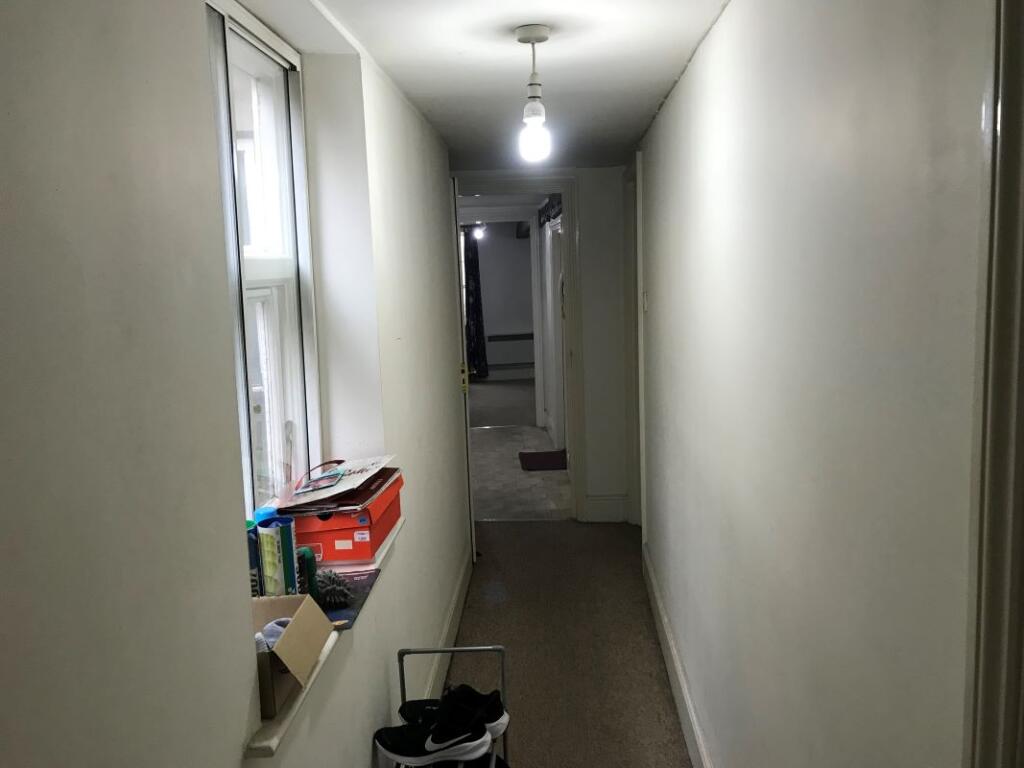 Flat 1