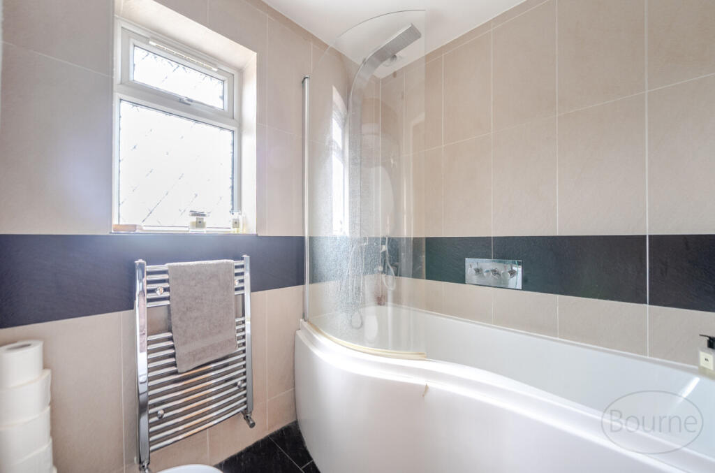 e015f1e3-4dd1-4ee...