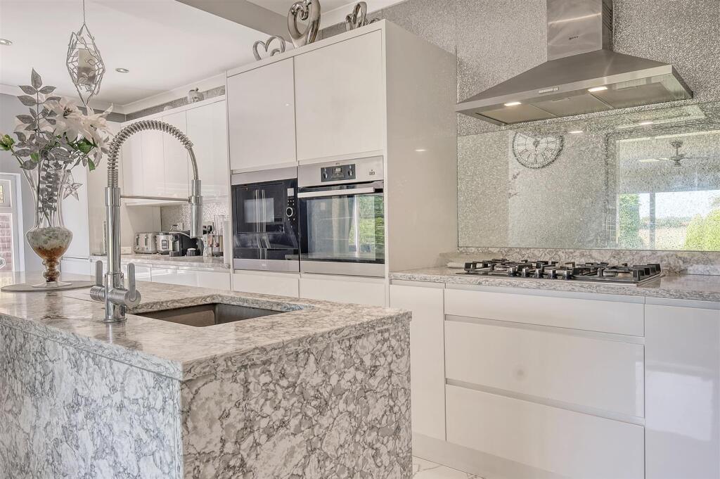 img_1604_16 copy.jpg