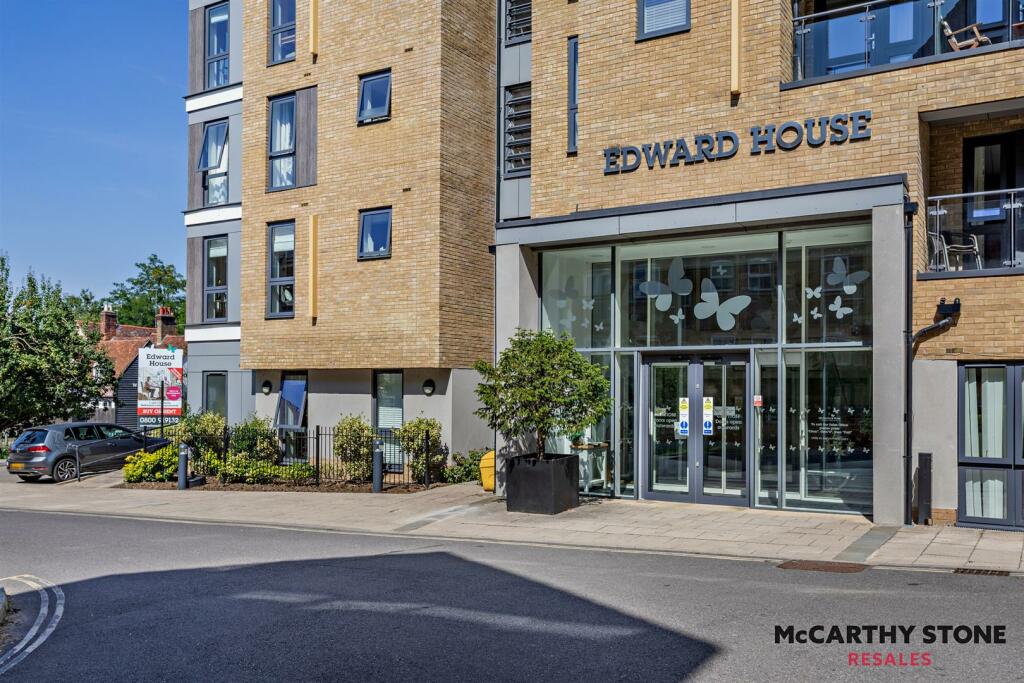 8612511-exterior03-800.jpg