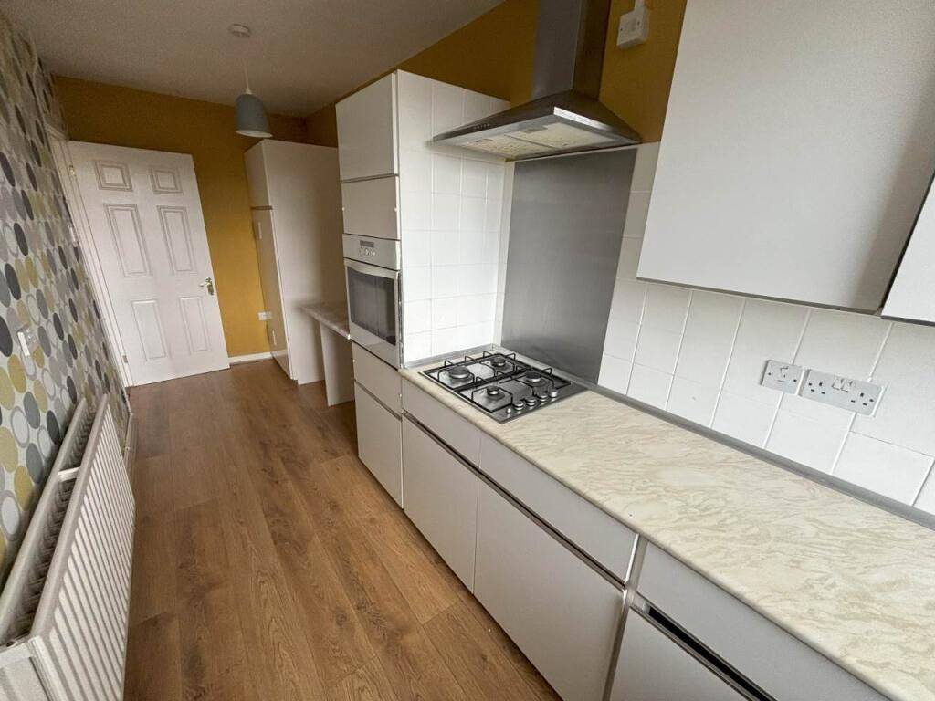 1 St Elmo - Kitchen1