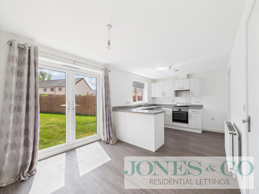 Kitchen/Dining