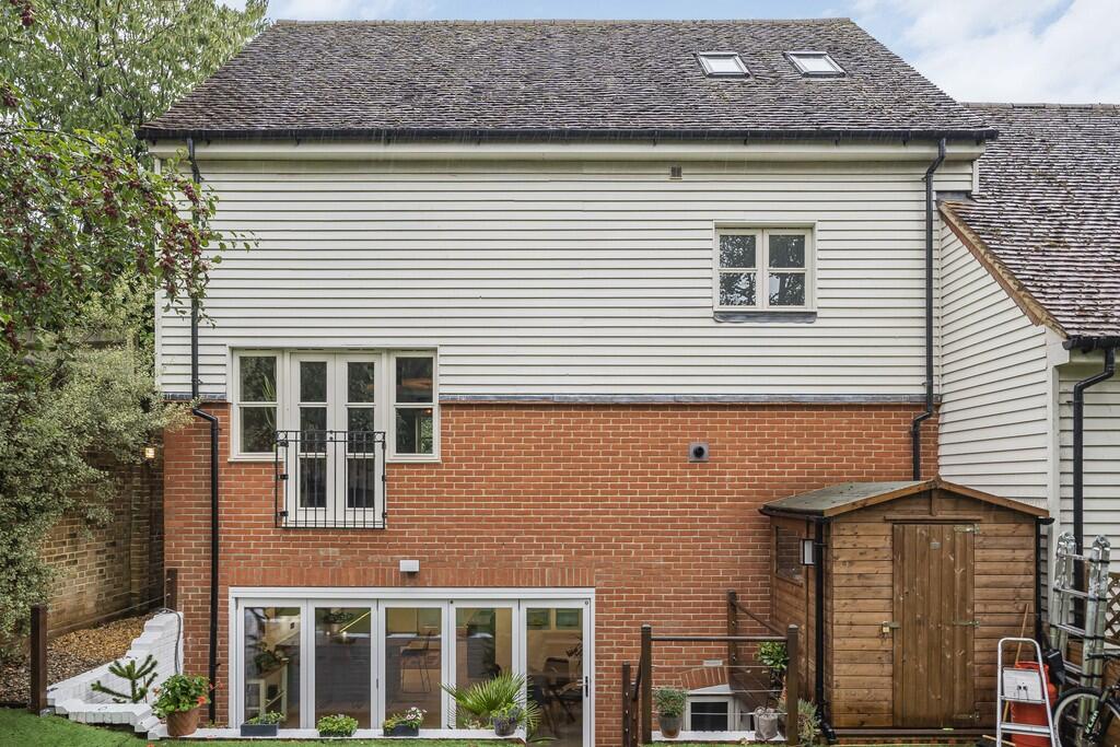 16_61928