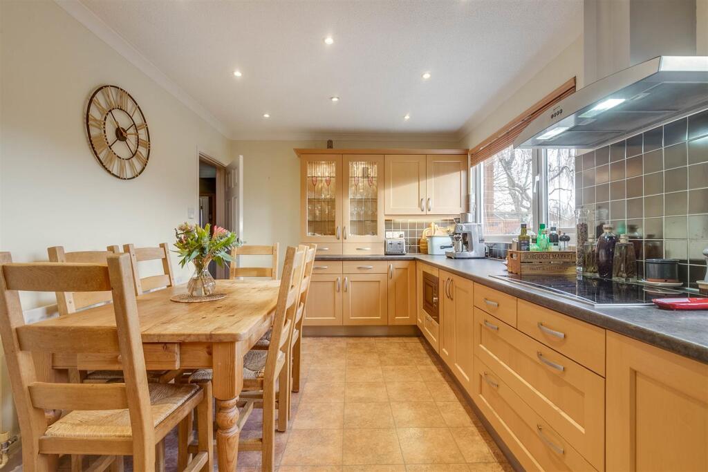 Brandles Road 13-7.jpg