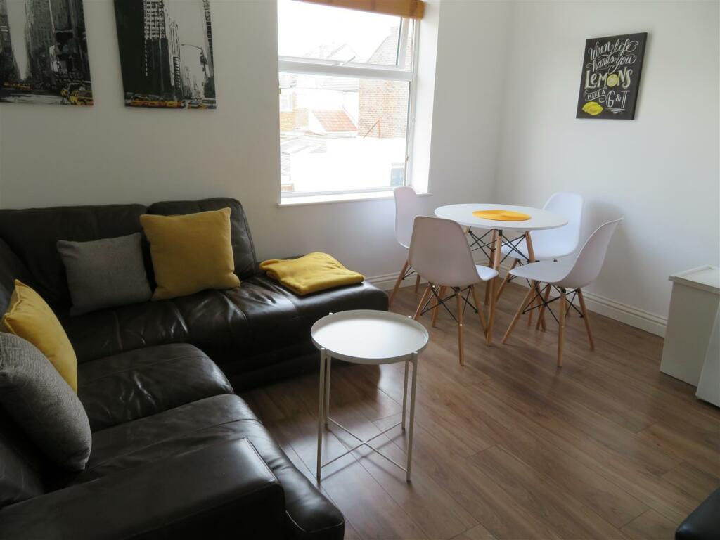 1 Stansted Road Lounge.JPG