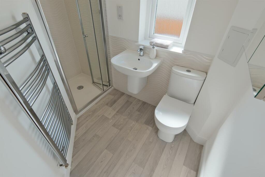 032-5 Curriefield View, Cleland ML1 5GQ.jpg