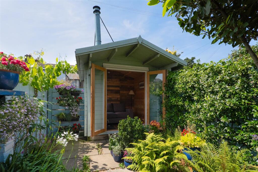 Woodlawn Street, Whitstable