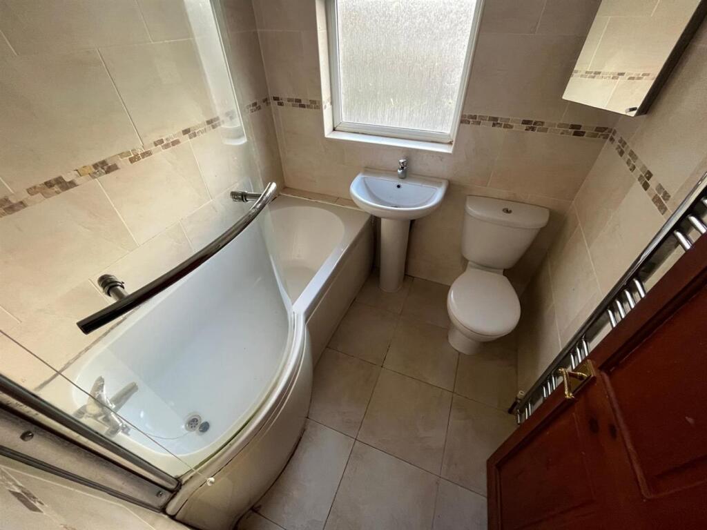 WhatsApp Image 2025-02-25 at 15.32.39 (4).jpeg