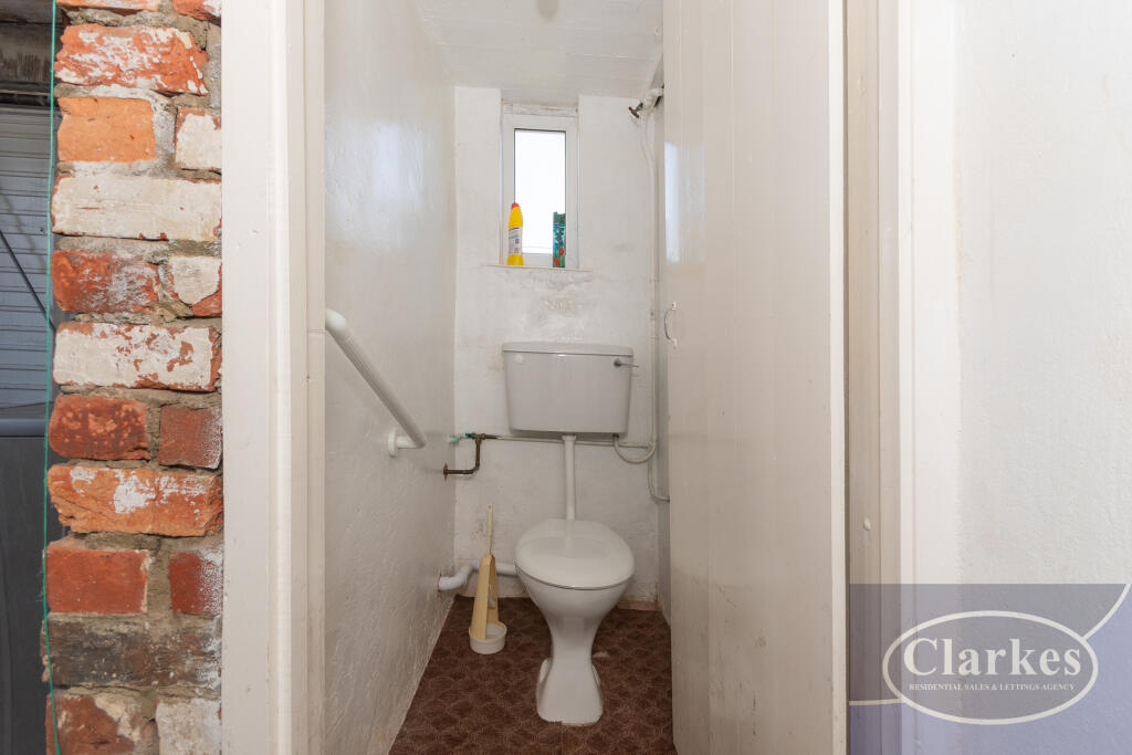 FC_023_106 GREEN RD_012