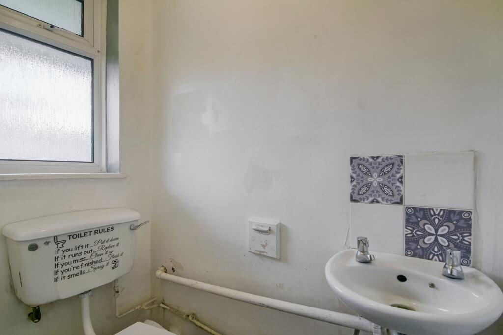 Flat 65, George Downing Estate, Cazenove Road, Stoke Newington, N16 6BE