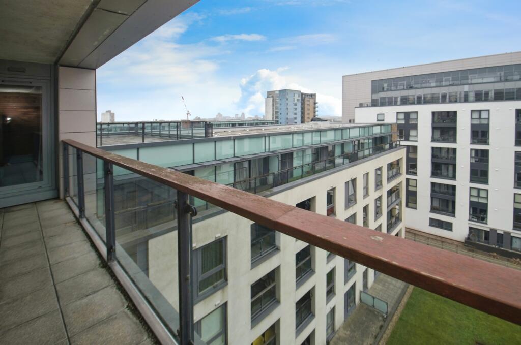 Balcony/Views