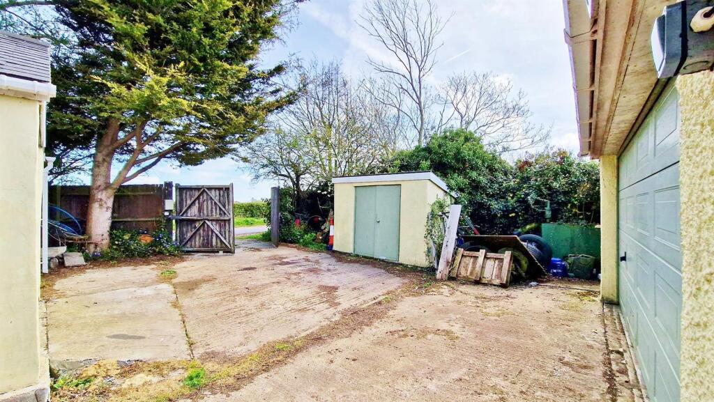 Outside - Rear Outbuildings