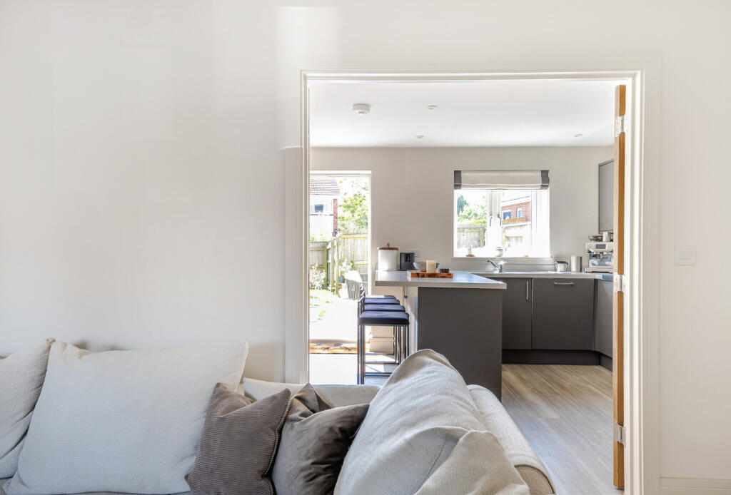 11-681de66790eae-...