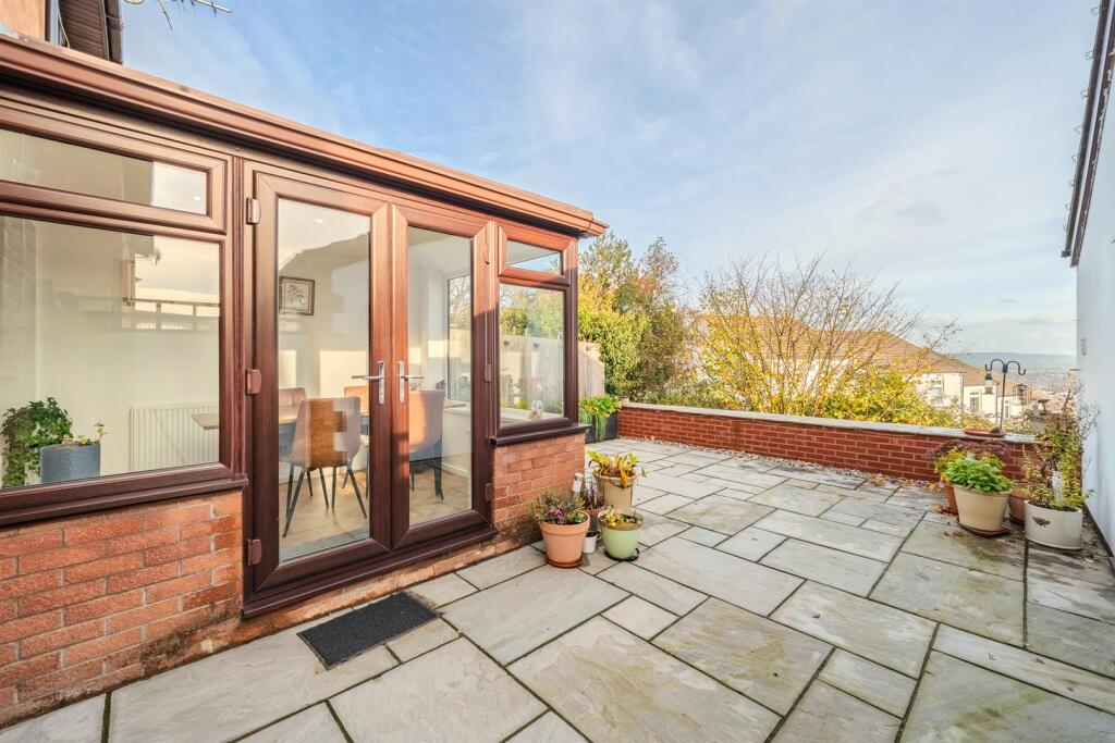 57 Oaklands View-23.jpg