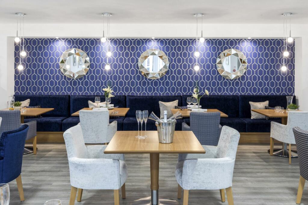 Bistro serving freshly prepared meals 