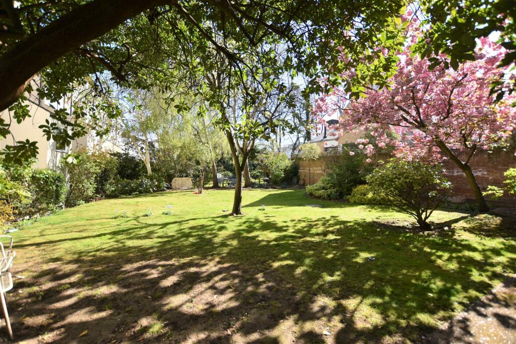 Gardens.JPG